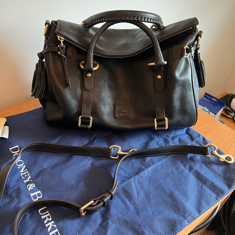 Dooney & Bourke Medium, now known as large, Florentine Satchel in Black